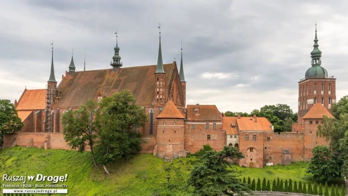 Frombork atrakcje turystyczne – odkryj najciekawsze miejsca i ceny